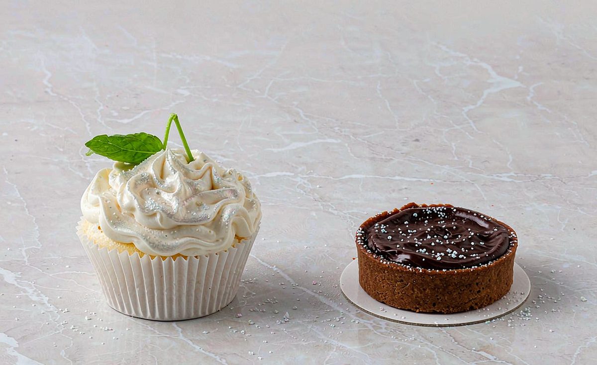 Edible Luster Dust: Buyer's Guide to Grades, Applications & Compliance