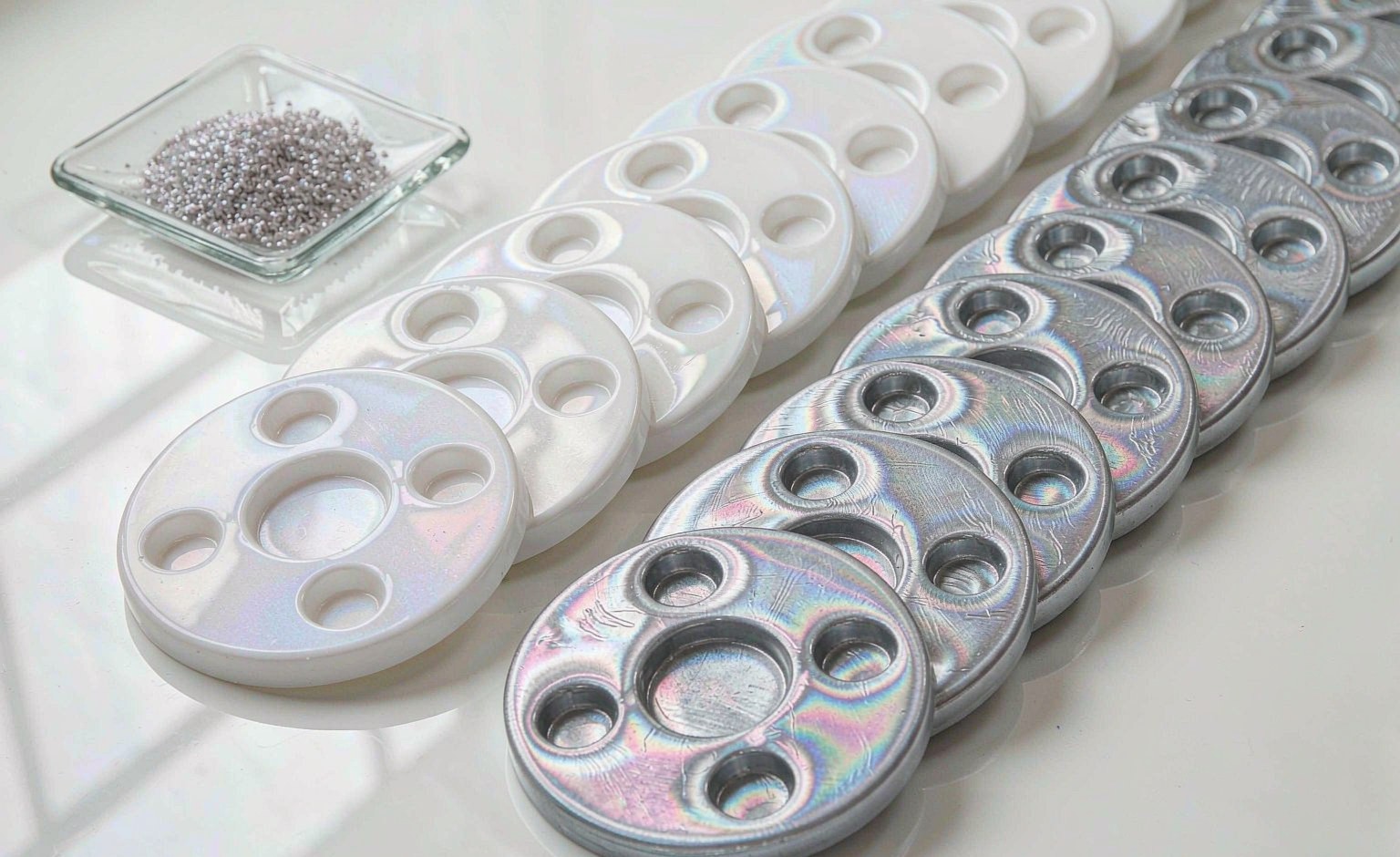 Industry-Grade Pearl Pigment for Coatings and Plastics: Grade and Particle-Size Selection